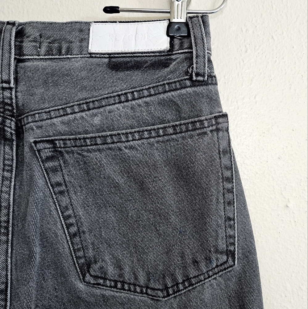 RE/DONE 90s High Rise Loose Jeans in Vintage Ash Grey - Picture 8 of 11